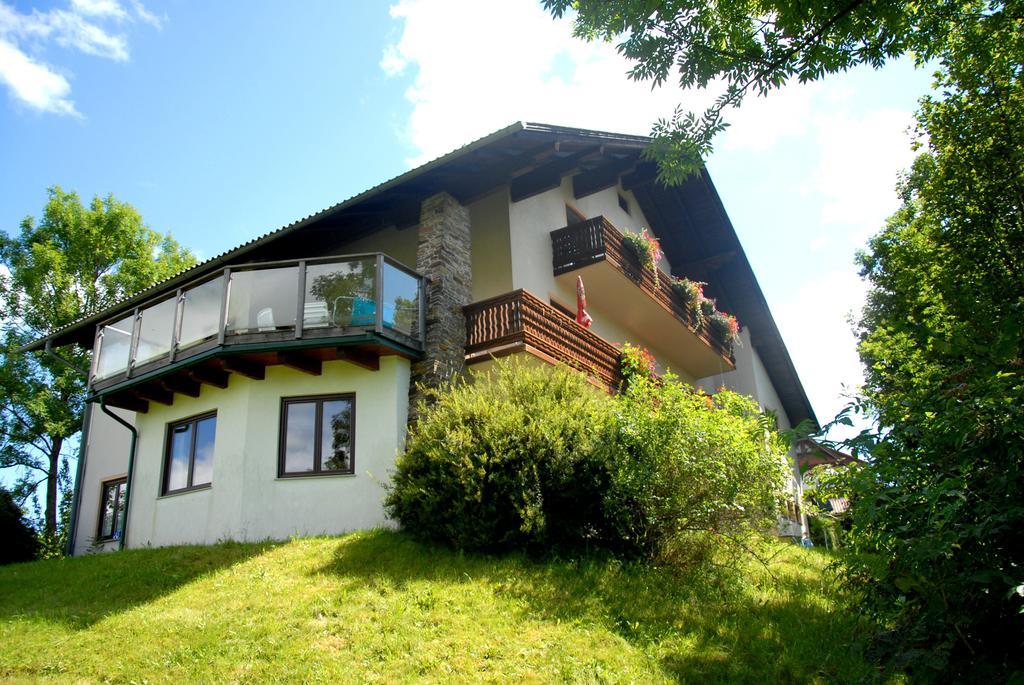Miesenbach  Fruehstueckspension Wiesenhaus מראה חיצוני תמונה